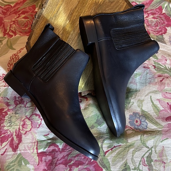 MADEWELL Size 11 Chelsea Boot Black Leather Elastic Side Gusset Pull-On Classic - Picture 1 of 16
